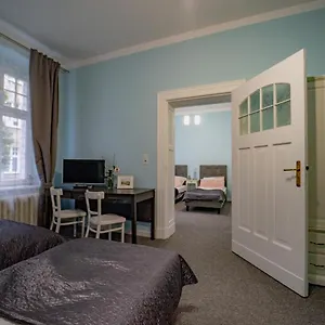 Duży Apartament - Cichy Zakątek Na Starówce Polska